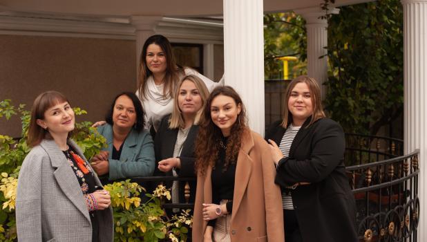 Darina met een aantal van haar collega’s